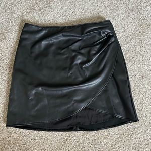 Pleather mini skirt